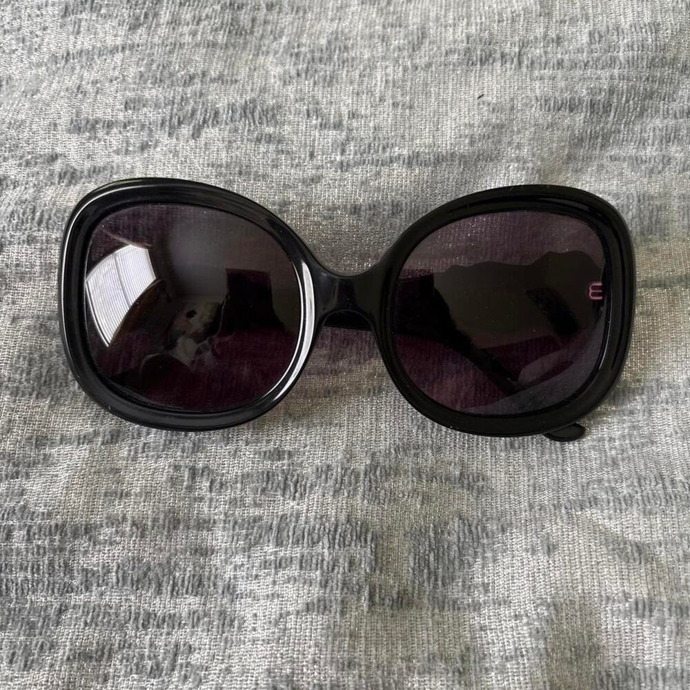 Judith leiber black sunglasses with